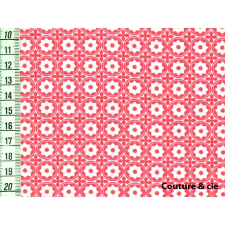 Tissu Esterelle corail x10cm dans LINNAMORATA par Couture et Cie