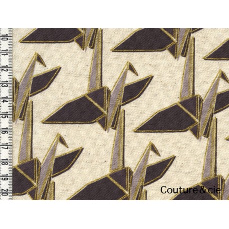 Tissu Kokka Paper Cranes in natural and gold dans Kokka par Couture et Cie