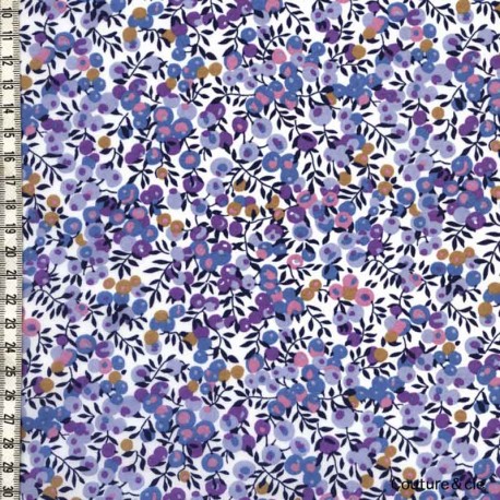 Tissu Liberty Wiltshire lilas, x10cm dans Batistes Tana Lawn par Couture et Cie