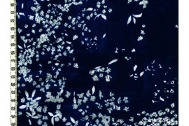 Izumi from Nani Iro Lei Nani bleu foncé, coupon 75*110cm dans TISSUS JAPONAIS par Couture et Cie