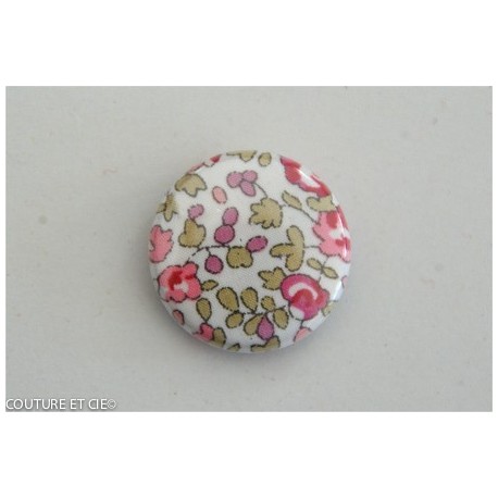 Petit Badge Liberty Eloise rose dans Badges 25 mm par Couture et Cie